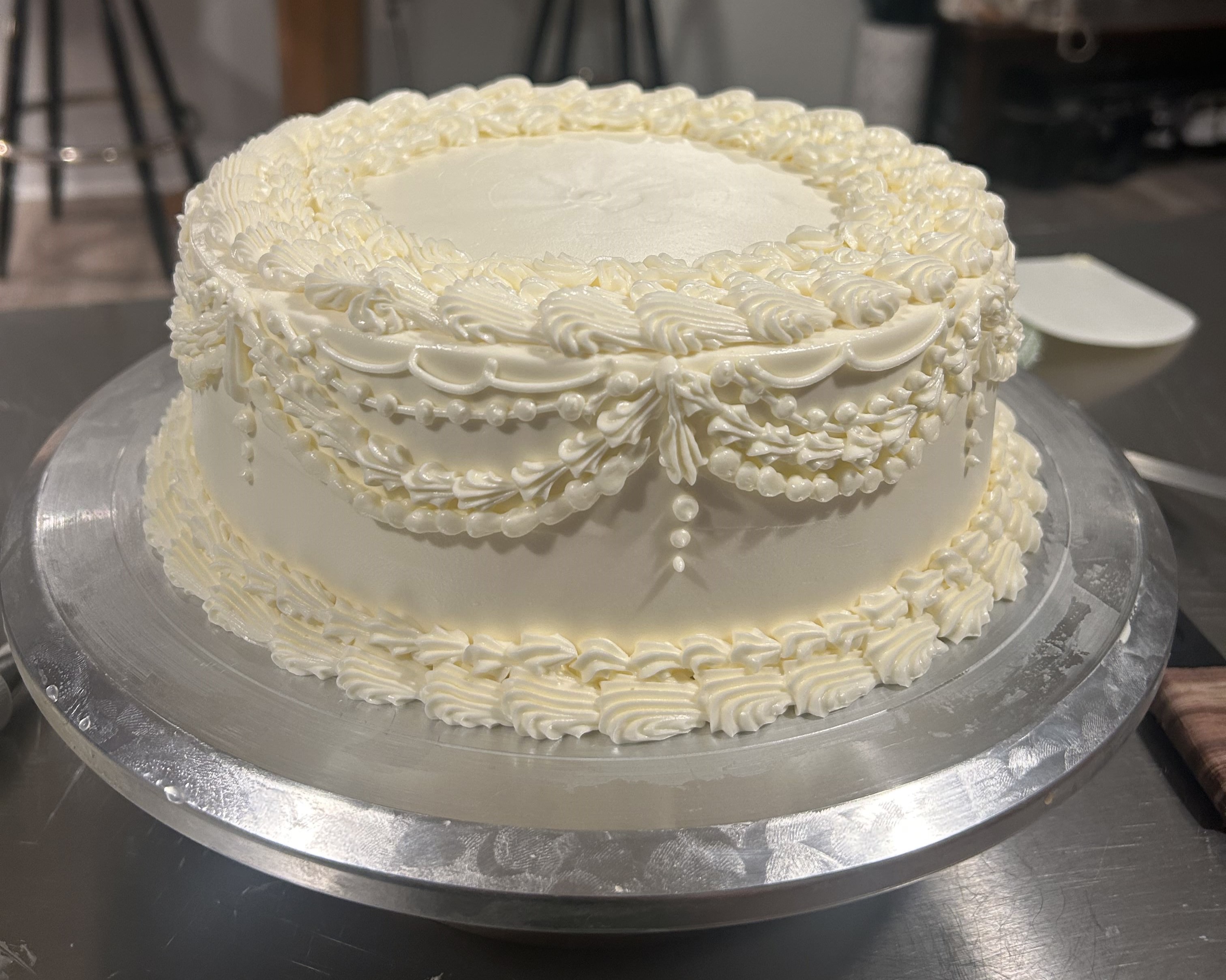 Vintage style cake